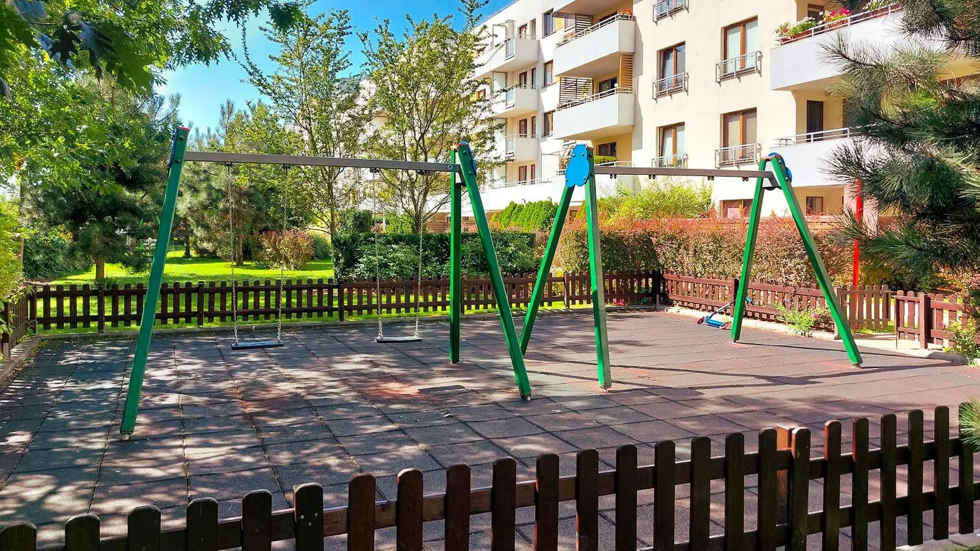 M&R Apartament Travel&Business Premium Skoroszewska - Free Wifi - Self Check-In - Enel-Med - Fv - Close The City Center Apartment Warsaw